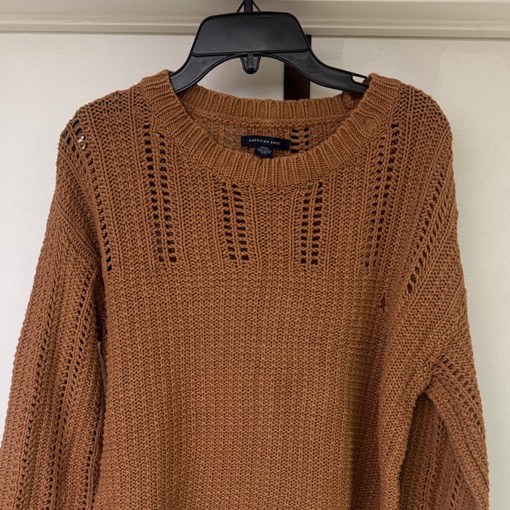 American Eagle Outfitters Tan Knit Sweater